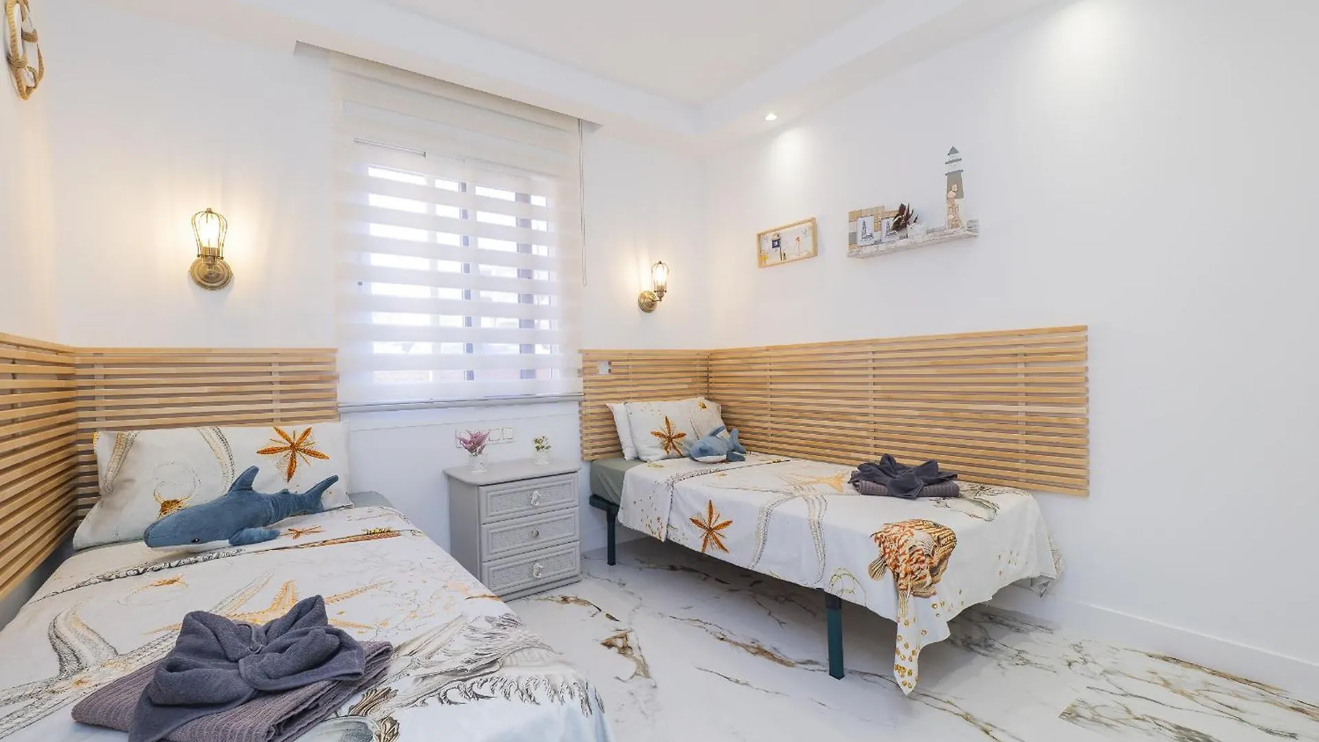Cubo'S El Faro Beach Apartment With Pool Sitio de Calahonda 0*,